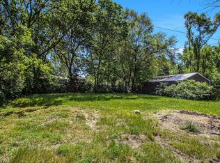 657 Azuba Ave, Kalamazoo, MI 49048