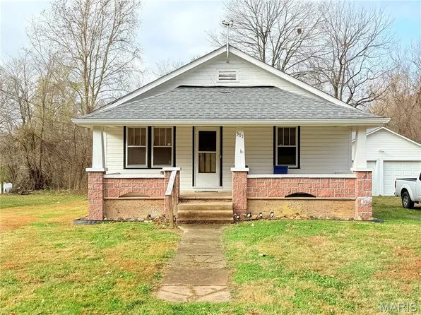301 N Bogy St, Pilot Knob, MO 63663