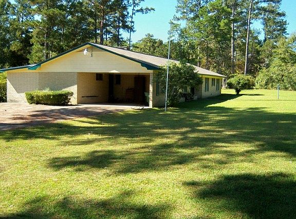 3rd image of 3500 Pinnacle Dr