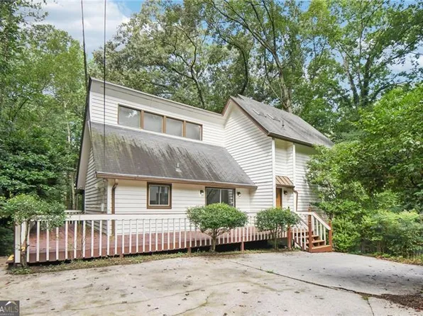 1757 Fox Holw SW, Lilburn, GA 30047