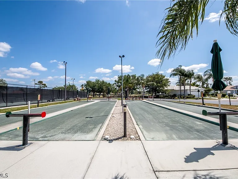 2580 Valparaiso Blvd — Photo 48