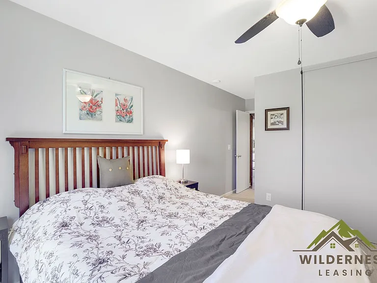21 Buffalo Dr #1 — Photo 6