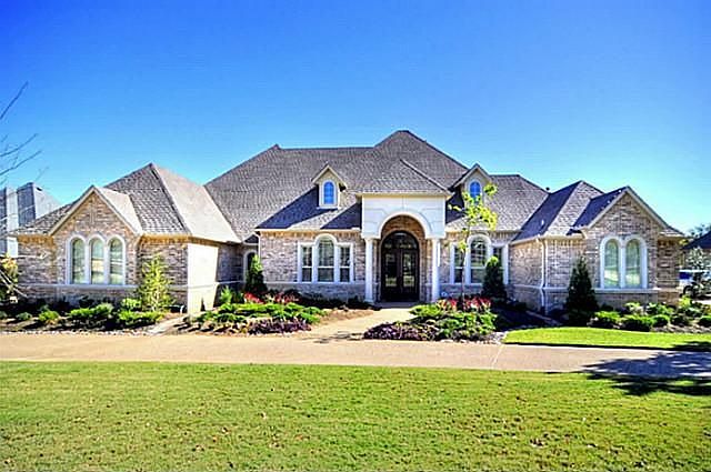 1st image of 1045 Falcon Creek Dr