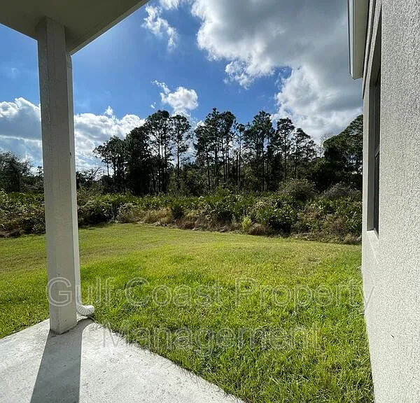 681 Windermere Dr — Photo 18