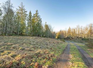 2 Watershed Rd, Pt Angeles, WA 98362