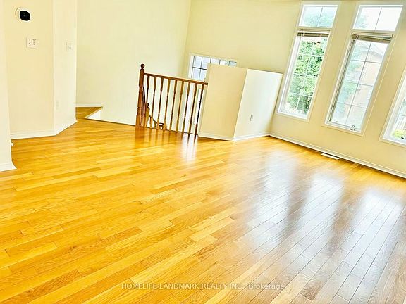 2nd image of 19 Fairlawn Ave