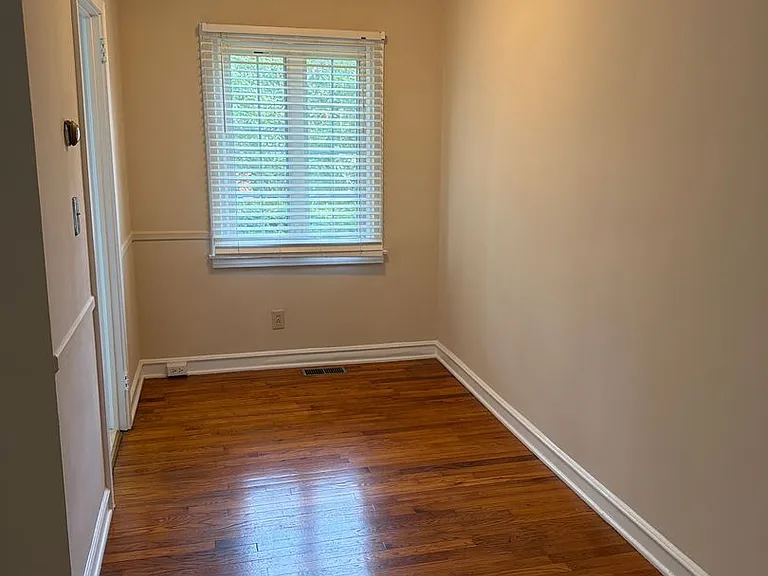 1818 Jameston Dr — Photo 4