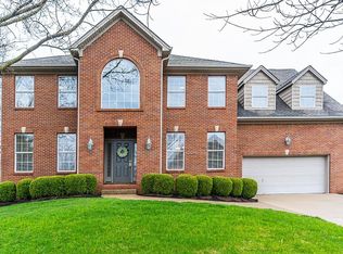 2197 Roswell Dr, Lexington, KY 40513