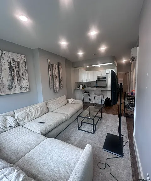 304 Bleecker St #4 — Photo 2