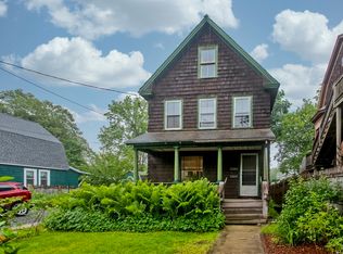 34 Phillips St, Greenfield, MA 01301