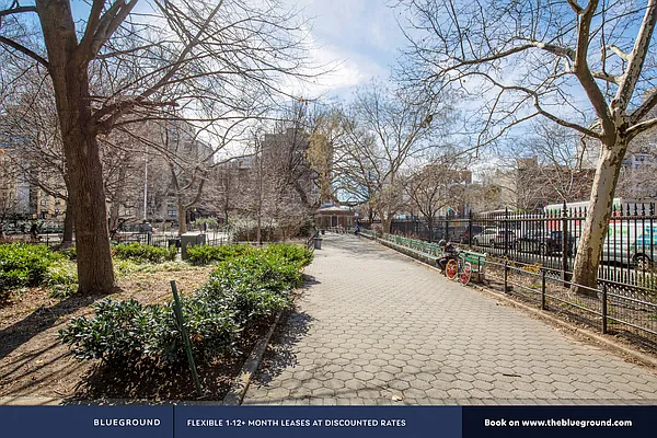 Rented by The Blueground | media 31