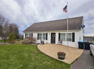 11338 Slayton Rd, Cato, NY 13033