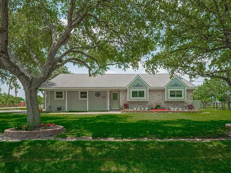 9526 Sandy Ln — Photo 48