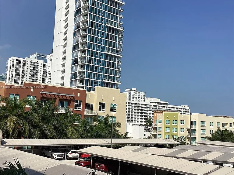 2001 Biscayne Blvd #3503 — Photo 33