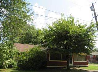 270 Springlake St, Madisonville, KY 42431