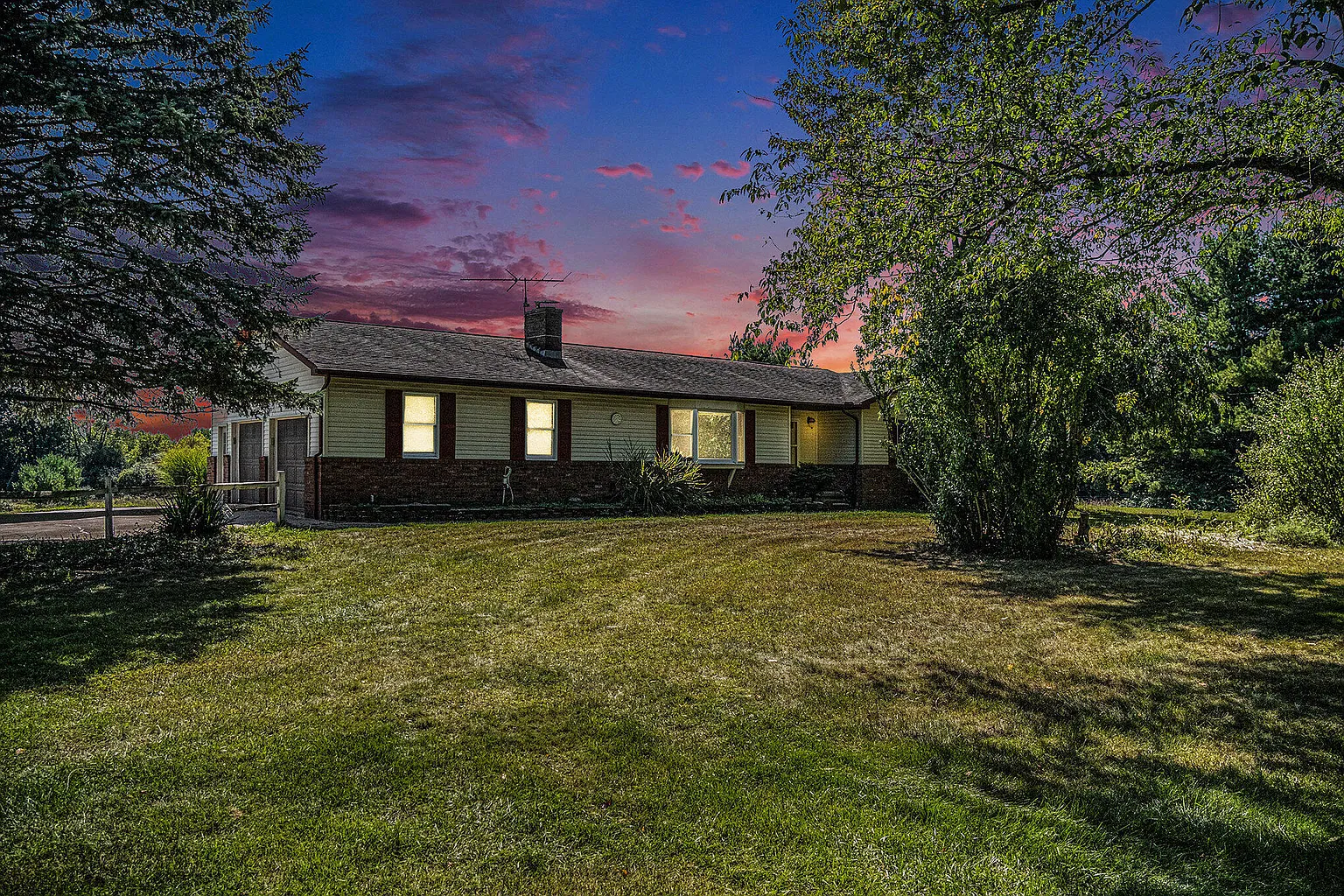 4418 Mast Rd photo 1