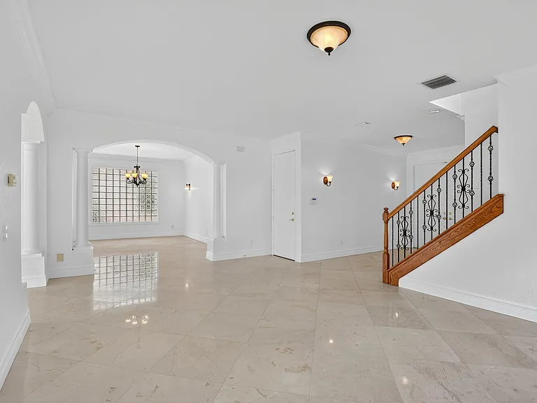 8326 Emerald Winds Cir — Photo 7