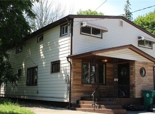 422 77th St, Niagara Falls, NY 14304