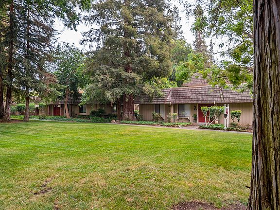 2nd image of 4708 Canyon River Ct