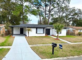 6425 Kinlock Dr W, Jacksonville, FL 32219