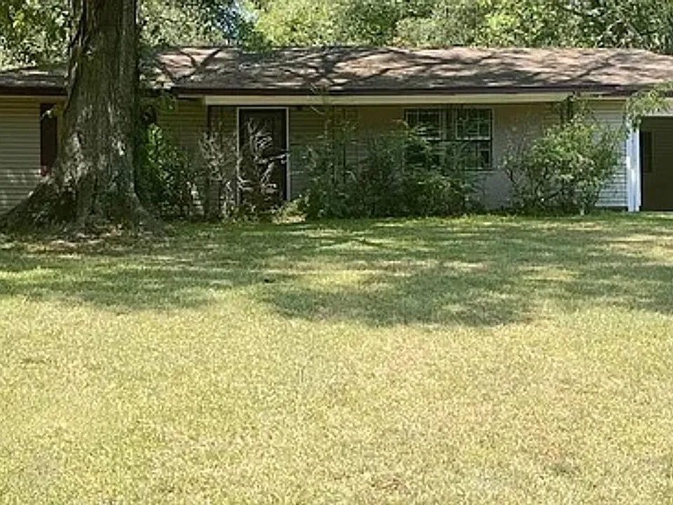 4113 Oakhill Dr