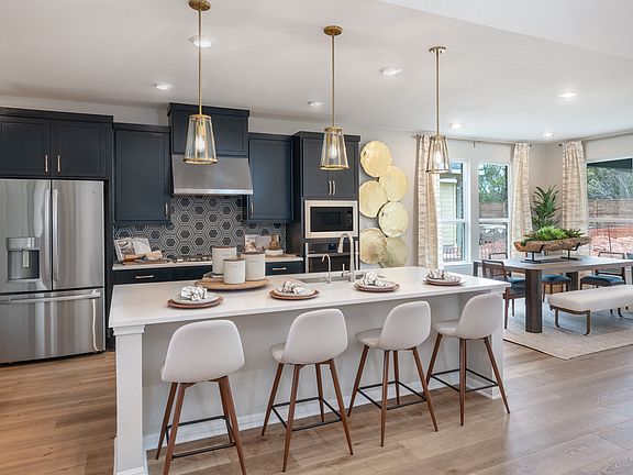 3rd image of 3340 Vestland Fjord St