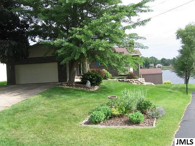 1st image of 10888 Emerald Ct