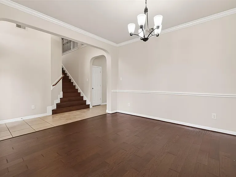24526 Avellino Ct — Photo 9