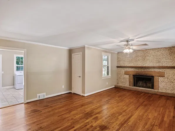 905 Chevis St, Columbia, SC 29205