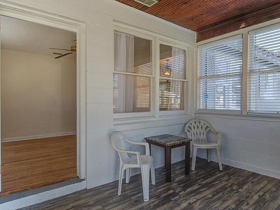 4th image of 1362 W 10th St