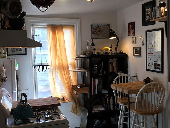 full kitchen