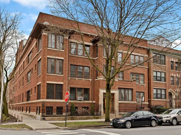 5340 S Hyde Park Blvd #2S, Chicago, IL 60615