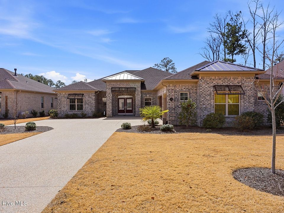 1st image of 754 Jenoa Loop