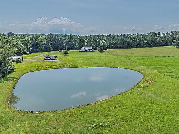 4th image of 50 Shady Grove Rd