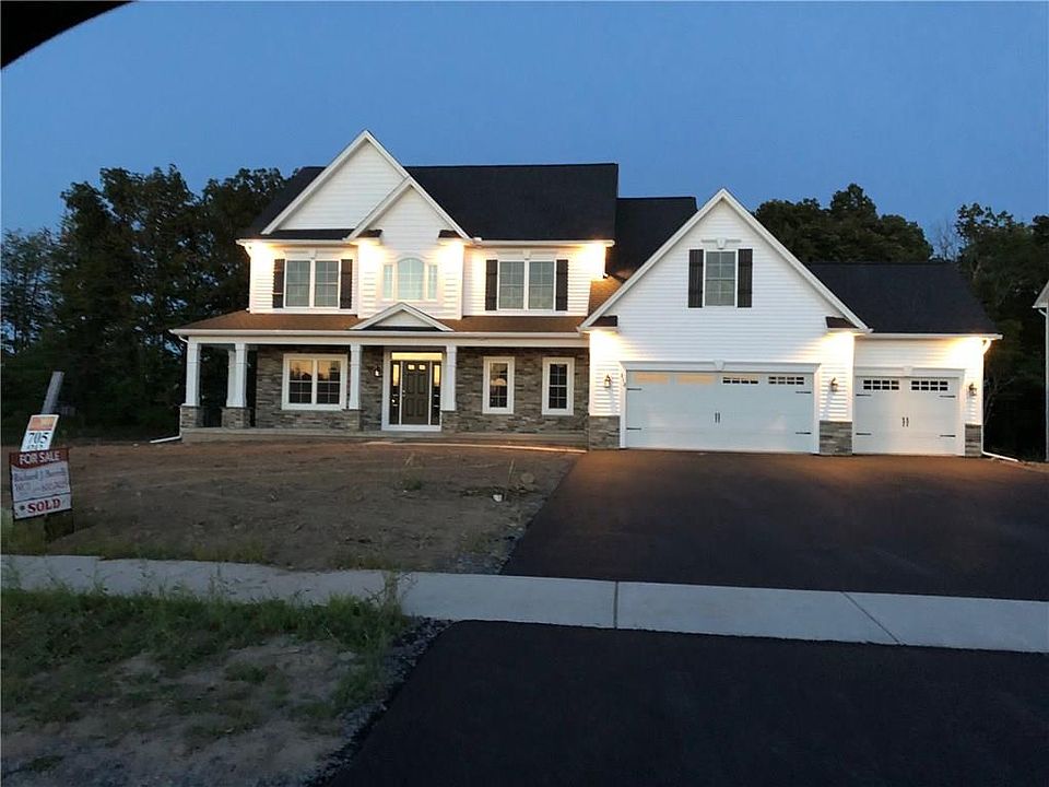 1st image of 212 Forest Glen Dr