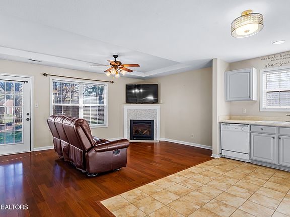 5th image of 2908 Dominion Dr
