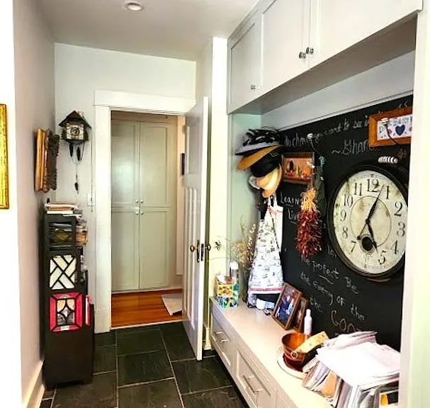 517 S Flood Ave — Photo 16