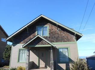 24 SW High St, Newport, OR 97365