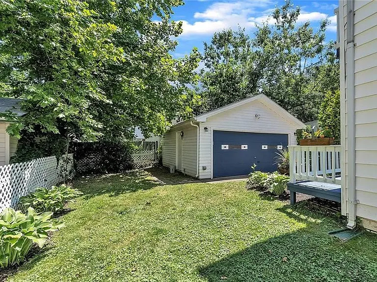 1647 Bunts Rd — Photo 23