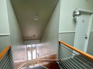 138 N College Ave APT 6, Fort Collins, CO 80524