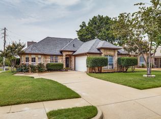 995 Cable Creek Dr, Grapevine, TX 76051
