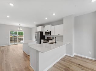 1523 Traverse Ln, West Saint Paul, MN 55118