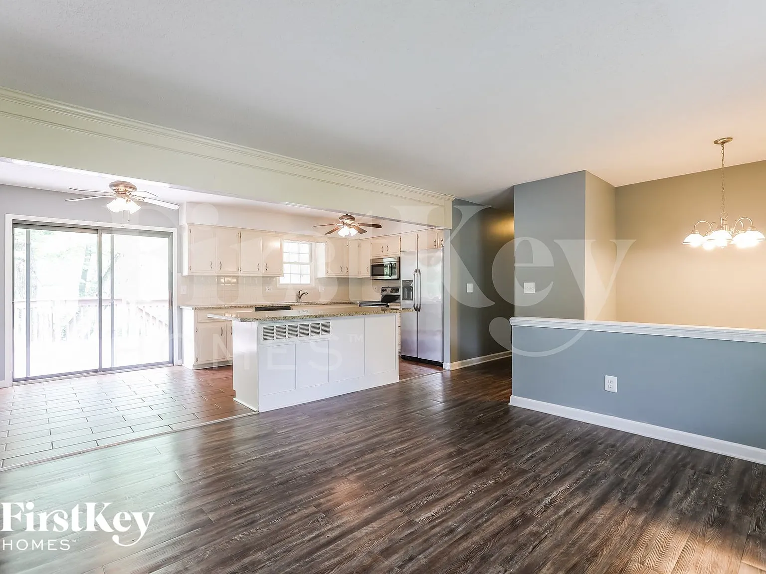 3 bed, 2.0 bath, 1462 sqft, $1,765 — Photo 4