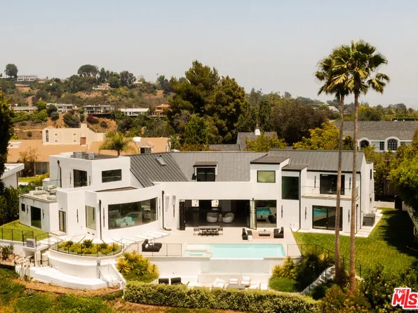 903 Linda Flora Dr, Los Angeles, CA 90049
