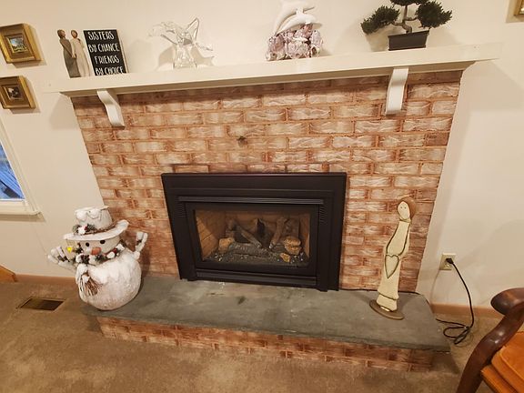 5th image of 184 Crestmont Dr