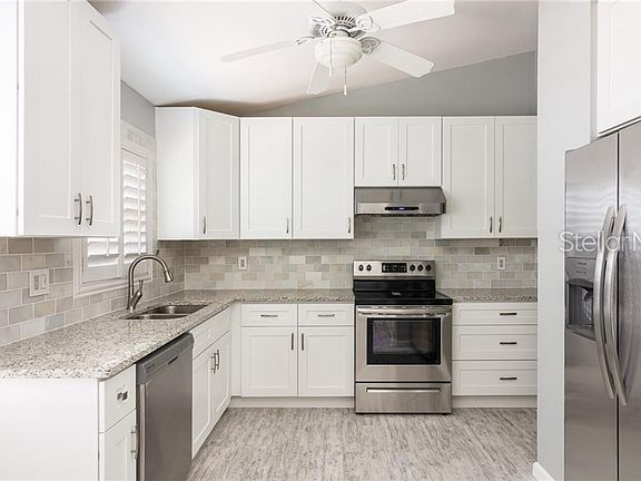 2nd image of 11104 Windpoint Dr