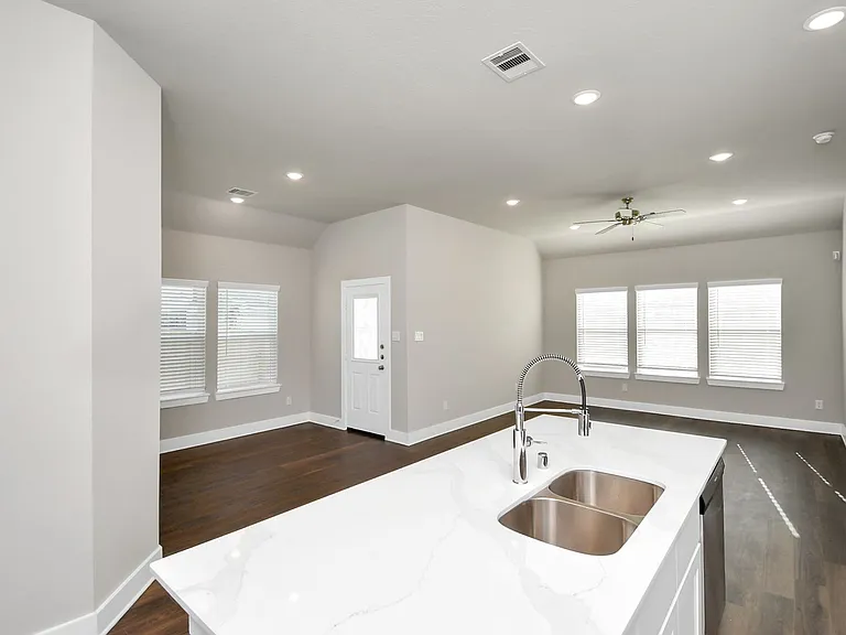 Willow Sierra Vista — Photo 197