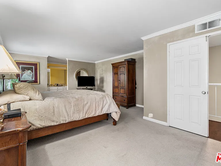 19421 Hallmark Ln — Photo 20