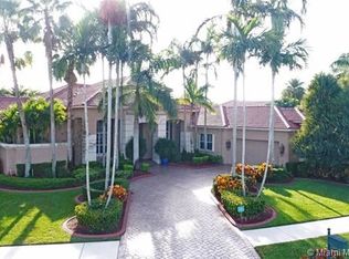 2951 E Stonebrook Cir, Davie, FL 33330