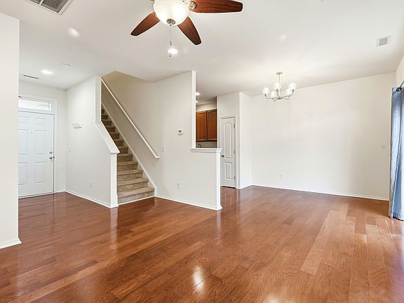4th image of 711 Keystone Park Dr Unit 102